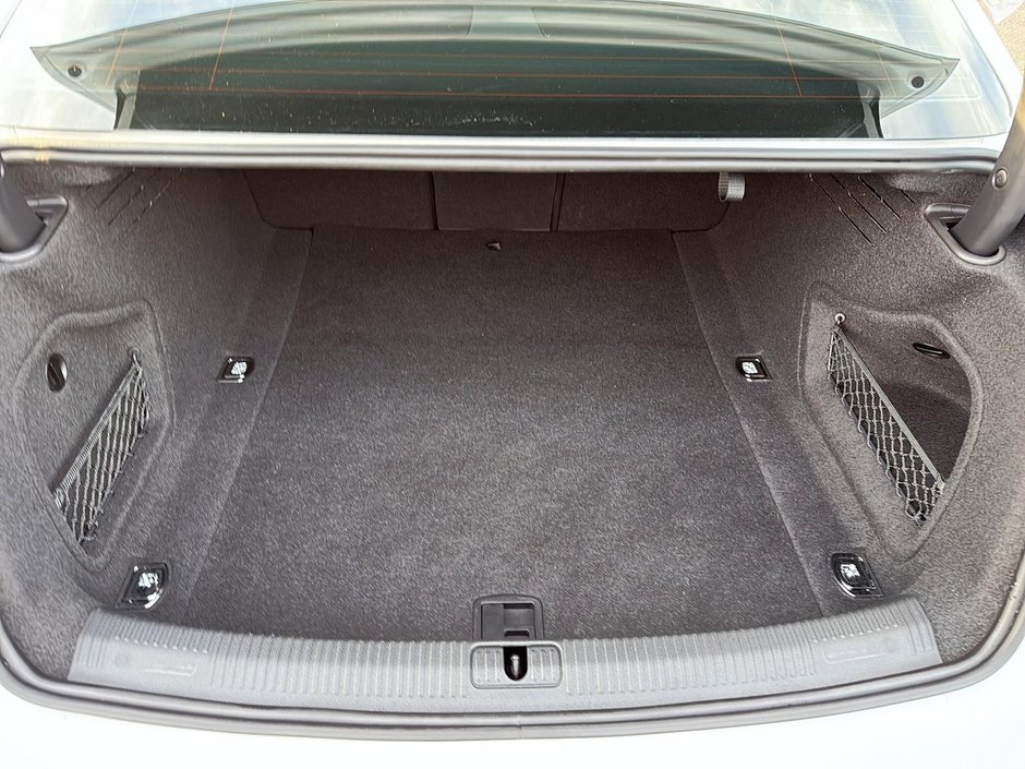 2023 Audi A4 Sedan Progressiv Quattro S-Line-5