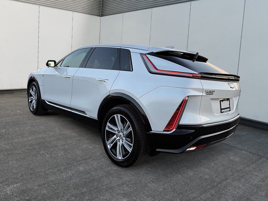 2024 Cadillac LYRIQ TECH AWD-3