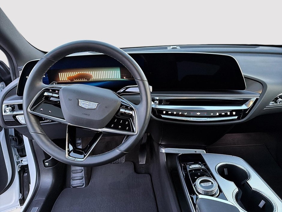 2024 Cadillac LYRIQ TECH AWD-9