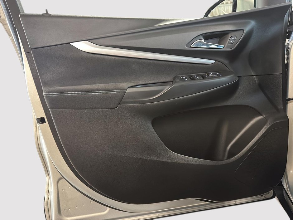 Chevrolet BOLT EUV LT 2023-10