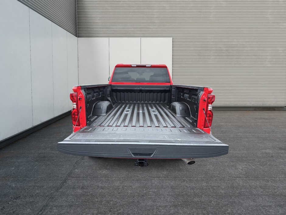 2024 Chevrolet Silverado 2500HD Custom Z71 CrewCabl 6.6L V8 4X4-16
