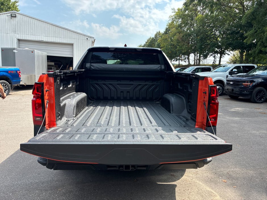 2024 Chevrolet Silverado EV ENSEMBLE 4WT CREWCAB ELECTRIQUE-2
