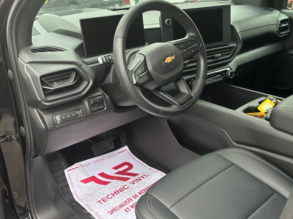2024 Chevrolet Silverado EV ENSEMBLE 4WT CREWCAB ELECTRIQUE-2