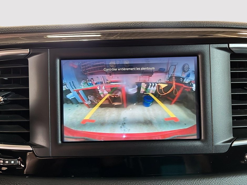 Chrysler Grand Caravan SXT 2024-15