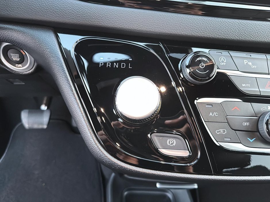 2026 Chrysler Grand Caravan SXT-12