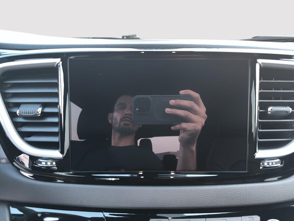 Chrysler Grand Caravan SXT 2026-9