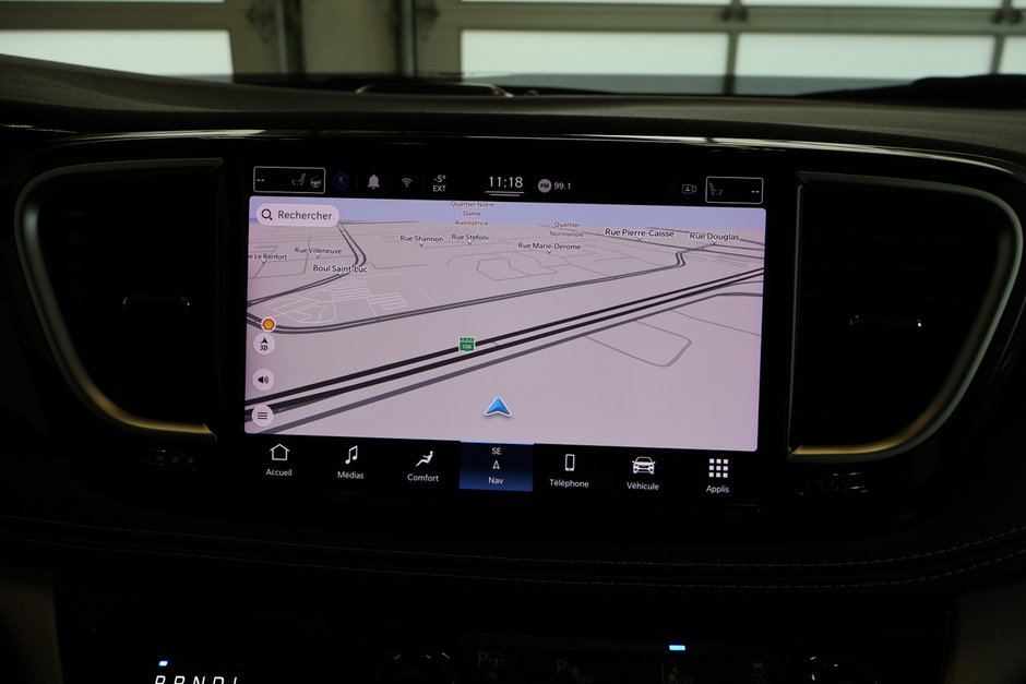 2022 Chrysler Pacifica Hybrid LIMITED Hybrid-Branchable-16