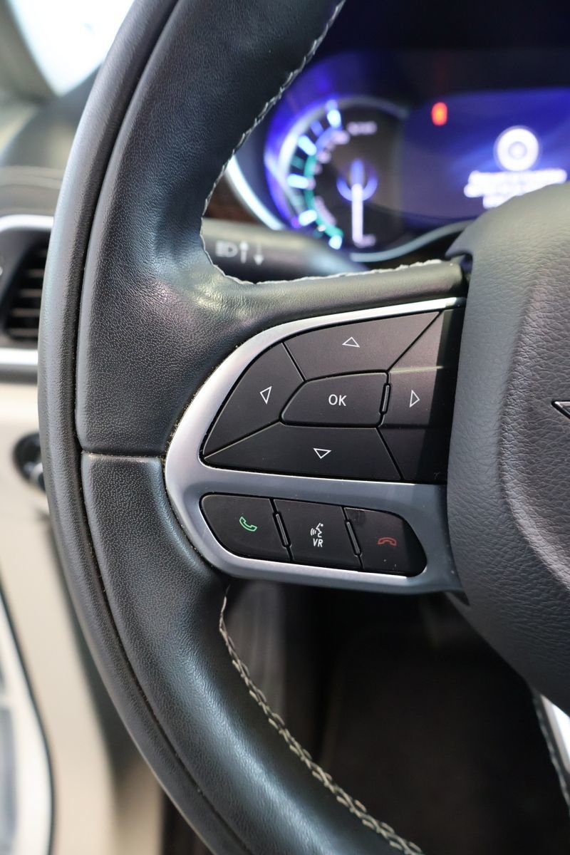 2022 Chrysler Pacifica Hybrid LIMITED Hybrid-Branchable-12