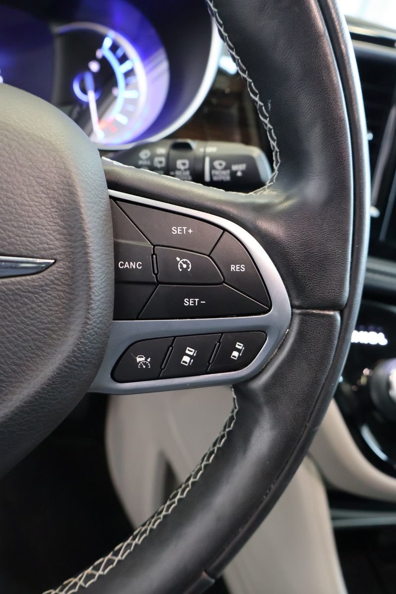 2022 Chrysler Pacifica Hybrid LIMITED Hybrid-Branchable-13