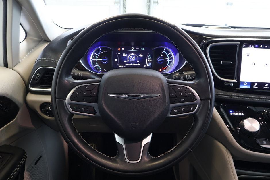 2022 Chrysler Pacifica Hybrid LIMITED Hybrid-Branchable-11