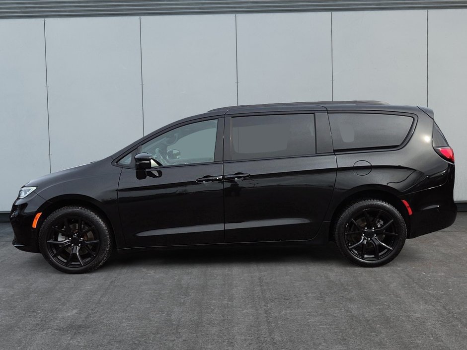 2022 Chrysler Pacifica Limited AWD Apparence S-4
