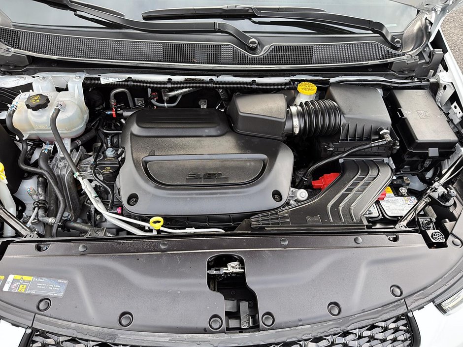 Chrysler Pacifica Touring-L Apparence S 2024-7