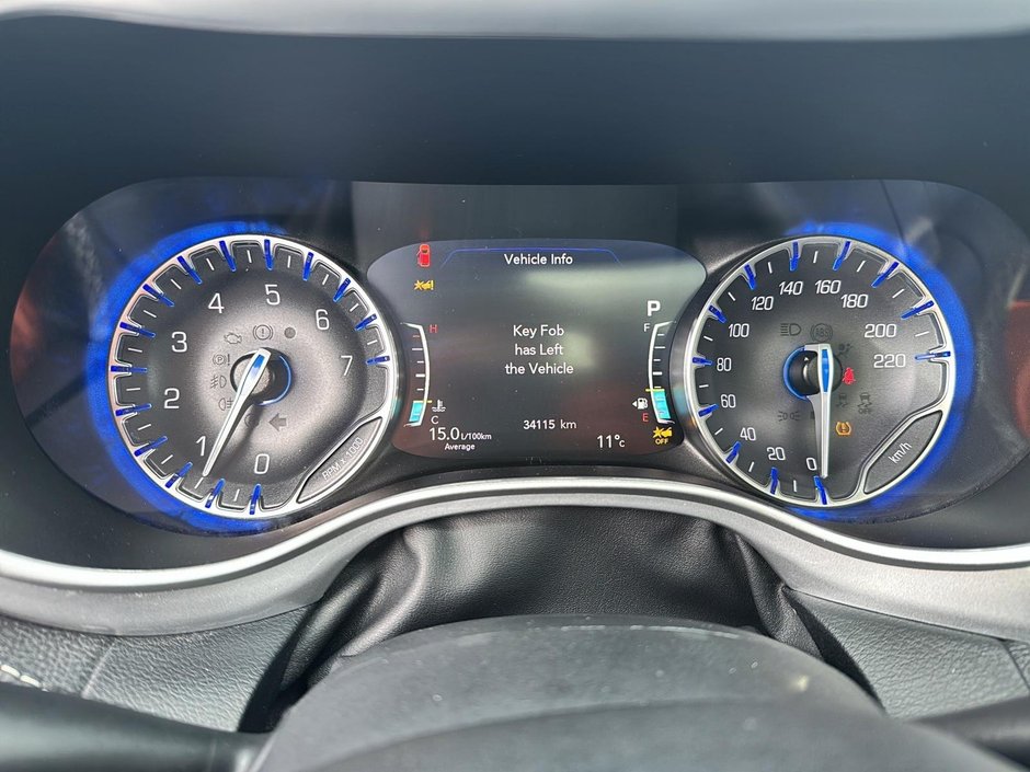 Chrysler Pacifica Touring-L Apparence S 2024-12