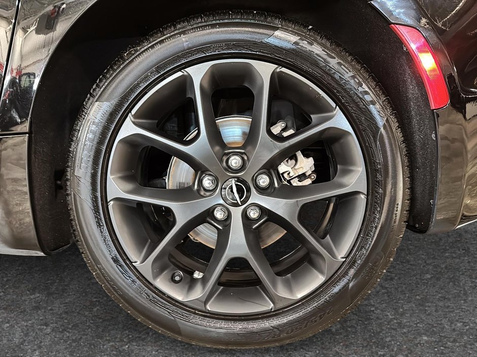 2024 Chrysler Pacifica Touring-L Apparence S-6