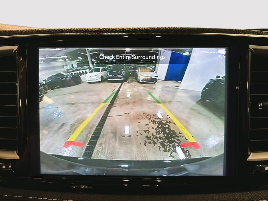 2024 Chrysler Pacifica Touring-L Apparence S-16