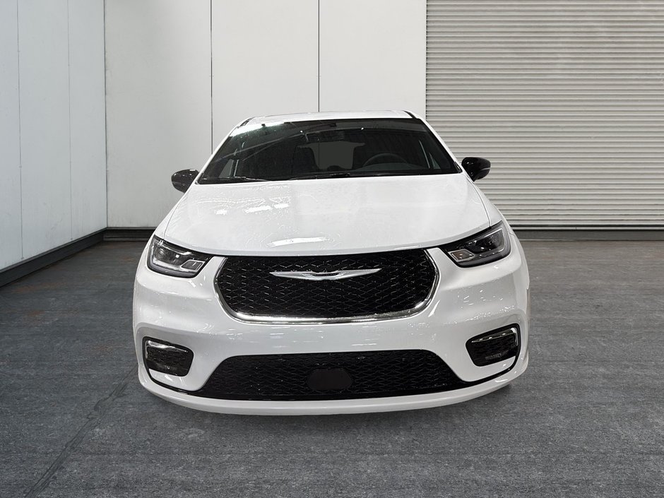 2026 Chrysler Pacifica SELECT-1