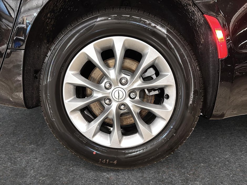 Chrysler Pacifica SELECT AWD 2026-6