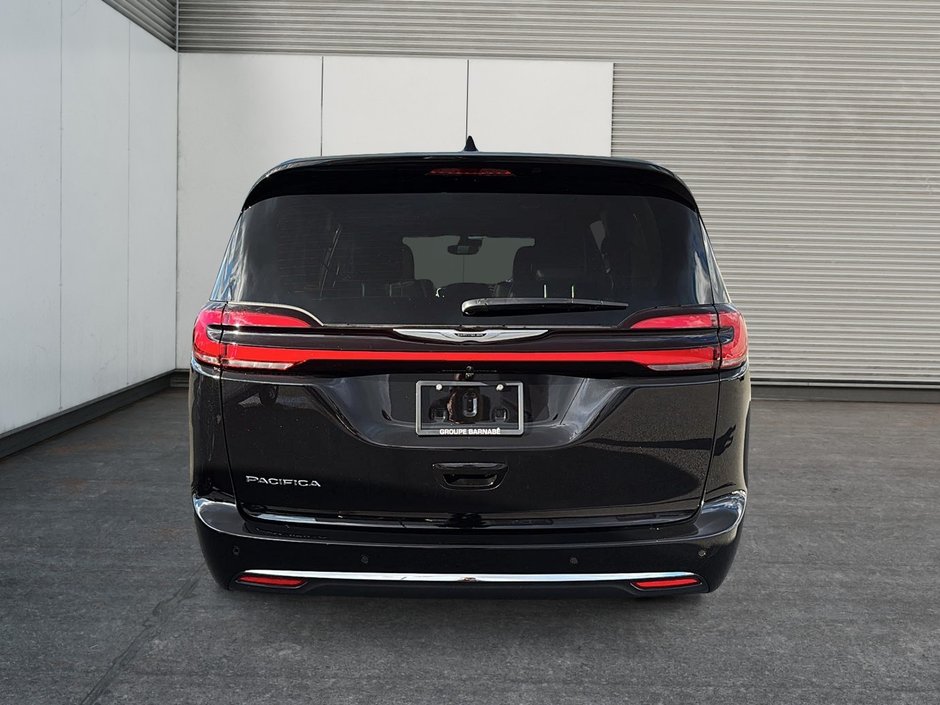 Chrysler Pacifica SELECT 2026-2