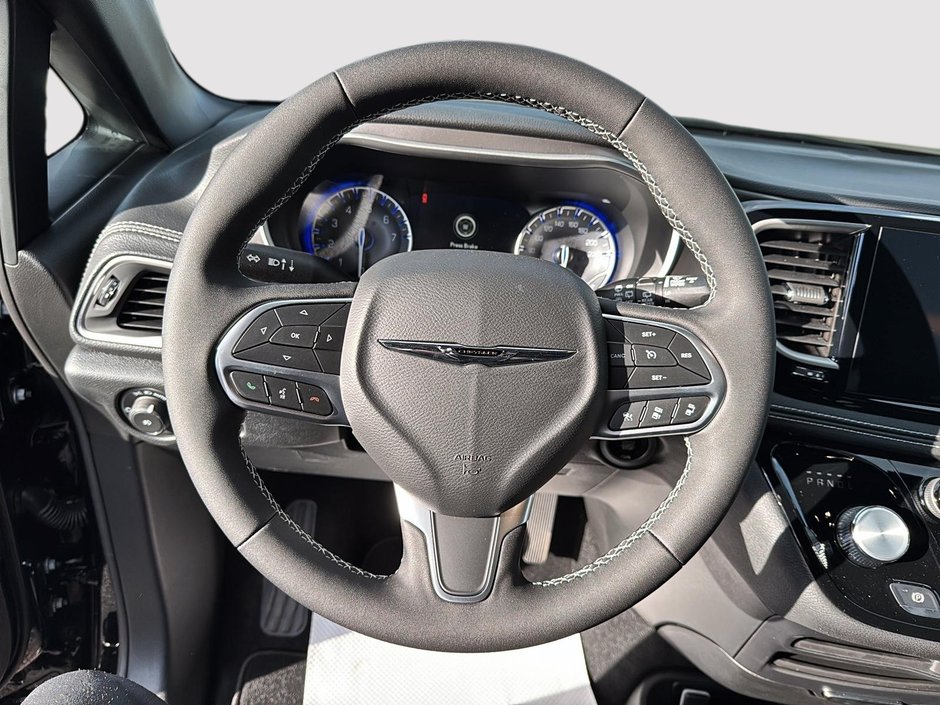 Chrysler Pacifica SELECT 2026-11