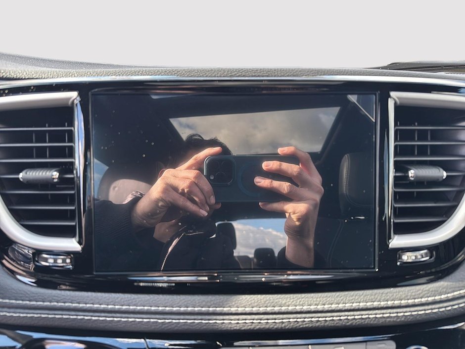 2026 Chrysler Pacifica SELECT-16