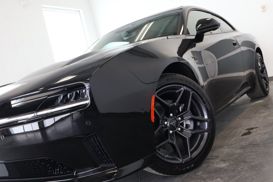 Dodge CHARGER BEV R/T 2025-1