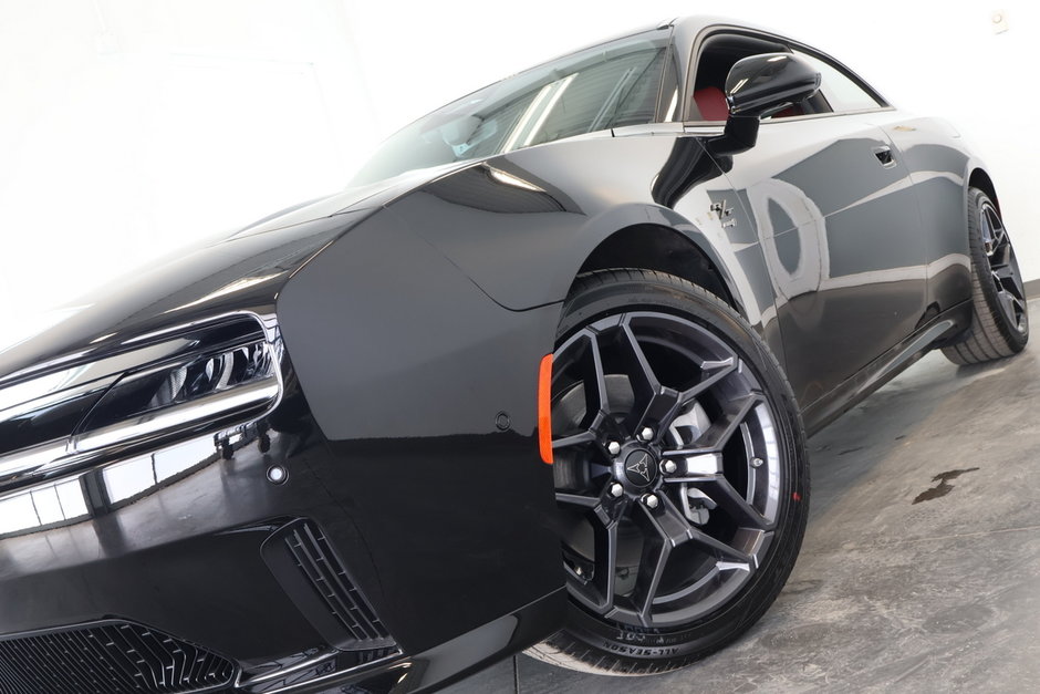 2025 Dodge CHARGER BEV R/T-1