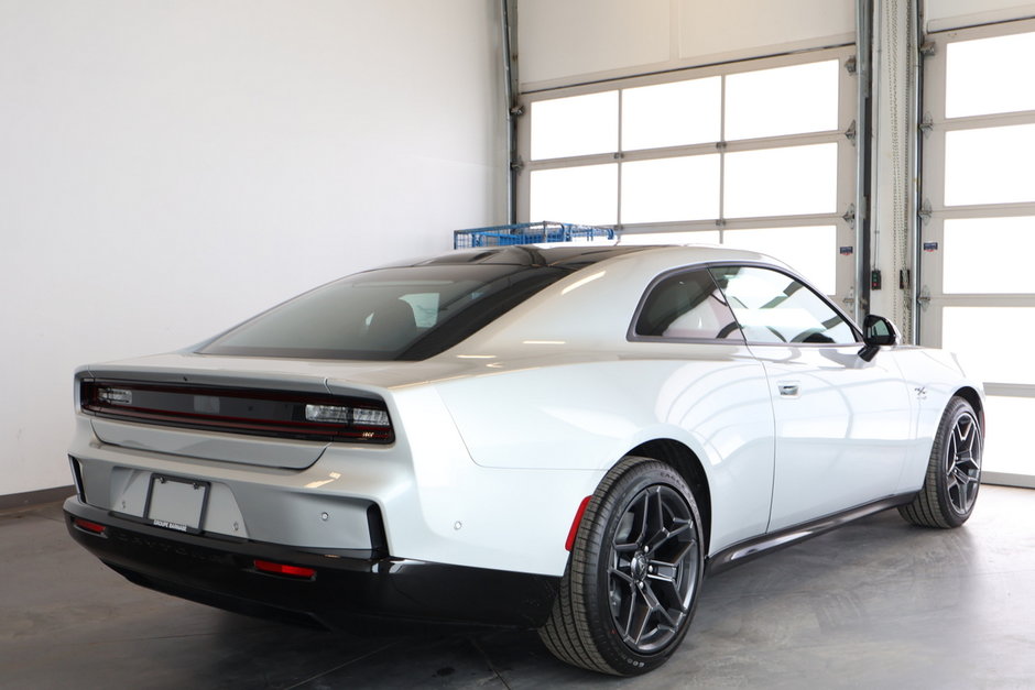 Dodge CHARGER BEV R/T 2025-6