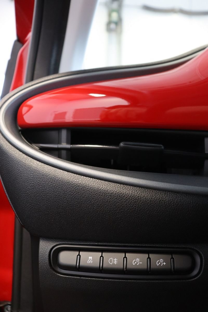2024 Fiat 500e RED-19