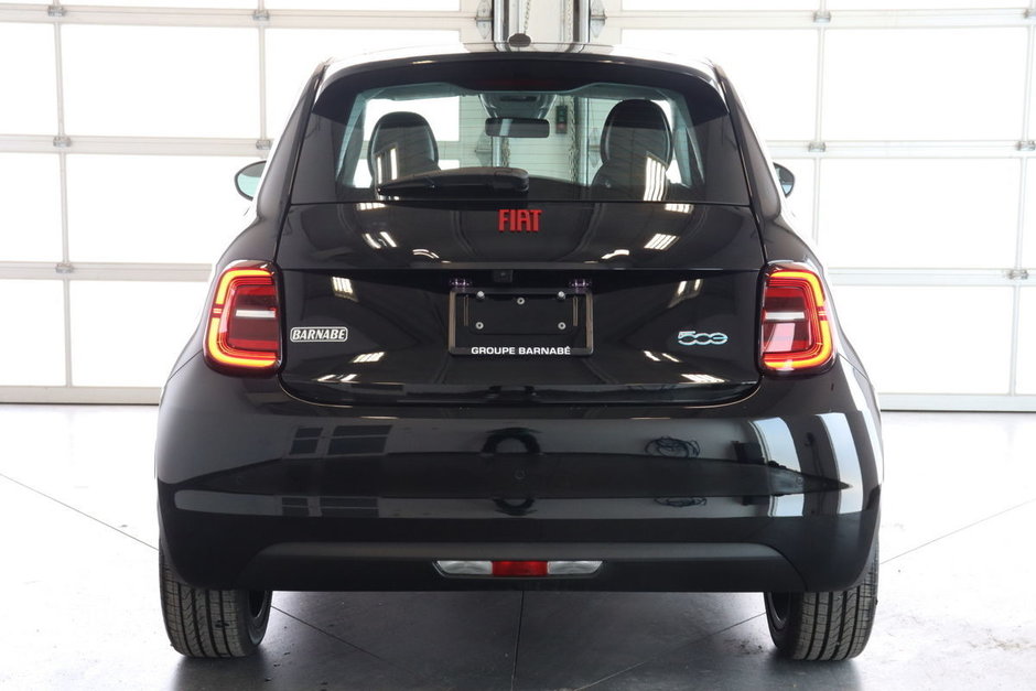 2024 Fiat 500e RED-5