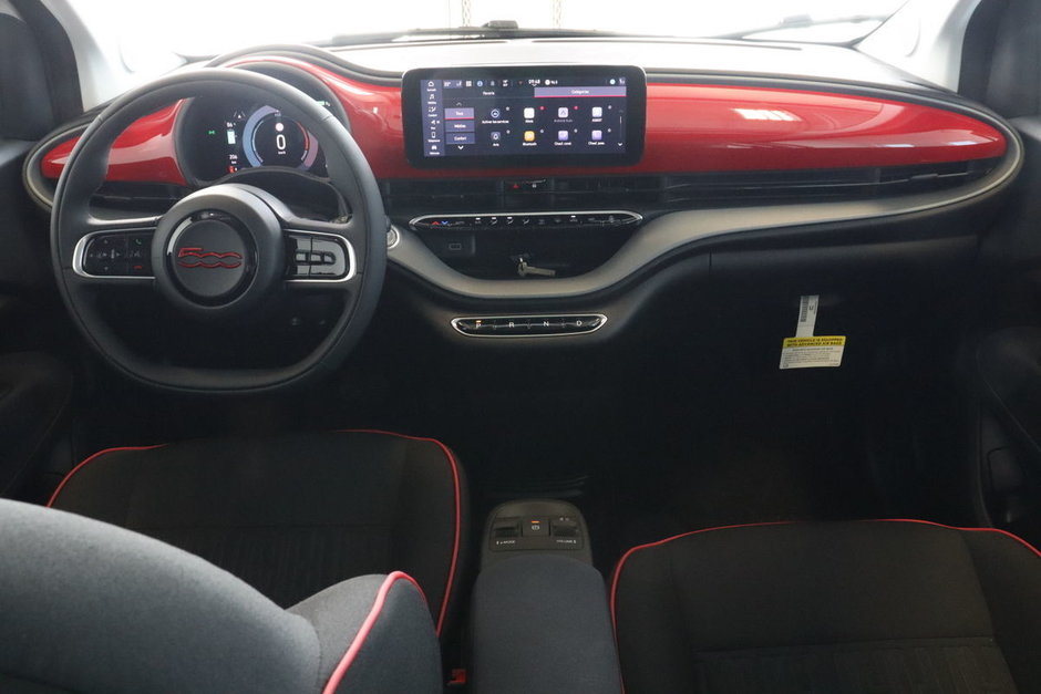 2024 Fiat 500e RED-13