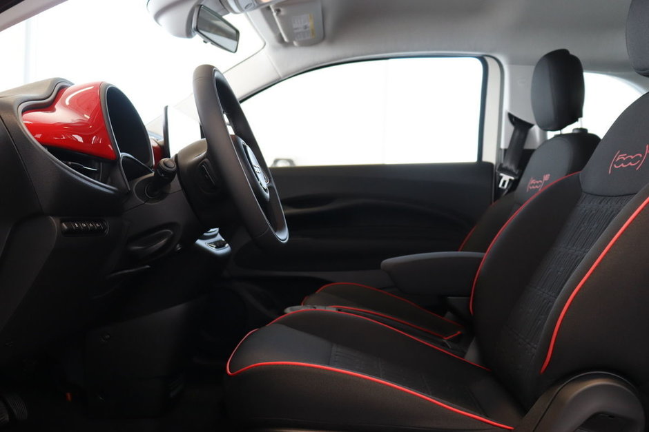 2024 Fiat 500e RED-8