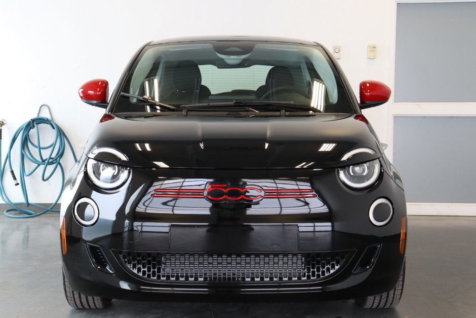 2024 Fiat 500e RED-2