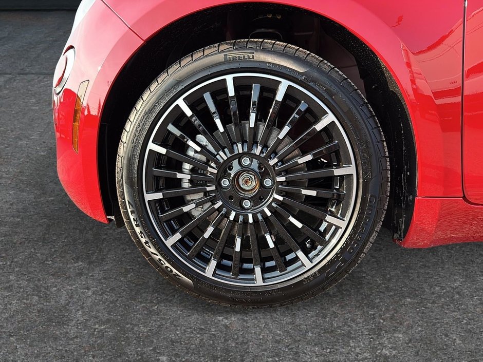 2025 Fiat 500e RED-5