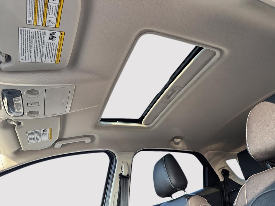 2021 Ford EcoSport Titanium-16