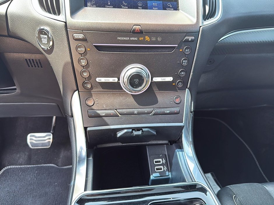 Ford Edge ST 2019-13