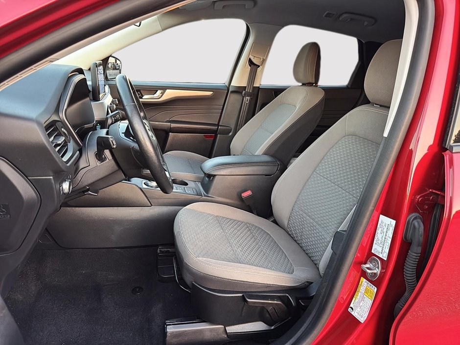 2021 Ford Escape SE Hybrid AWD NAVIGATION-8