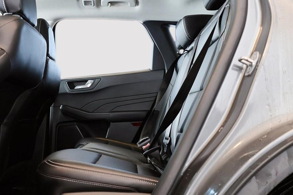 Ford Escape SEL Plug-In Hybrid Toit-Panoramique 2022-21