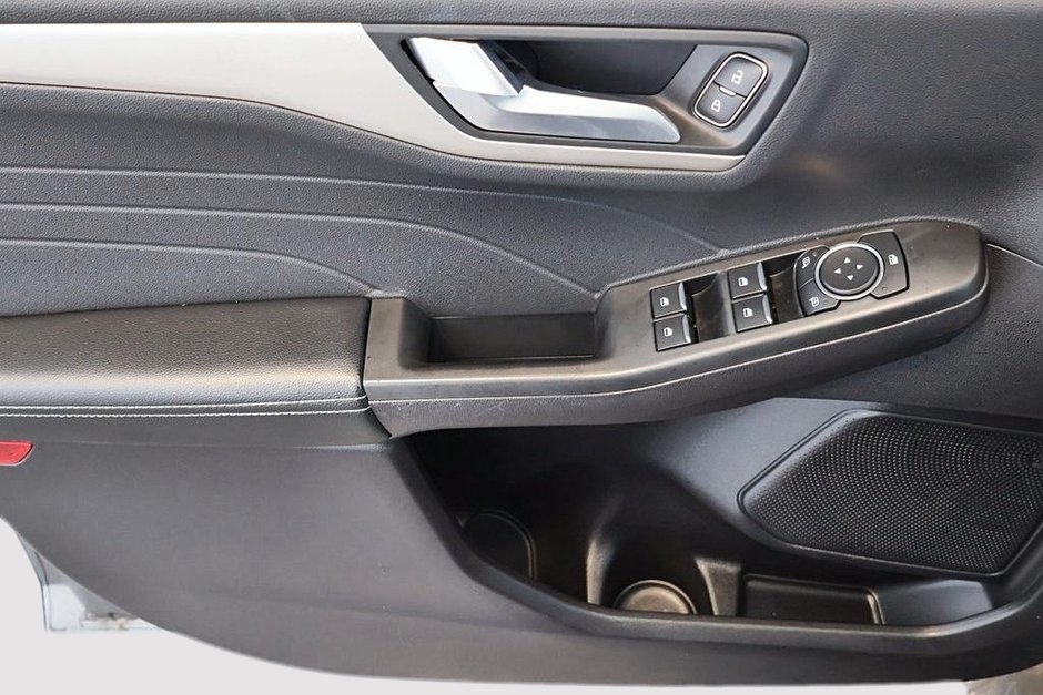 Ford Escape SEL Plug-In Hybrid Toit-Panoramique 2022-20