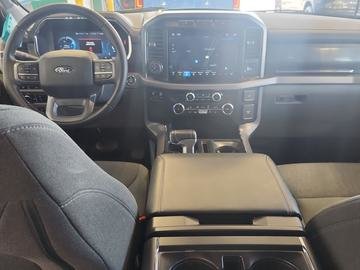 Ford F-150 Lightning XLT SuperCrew 4x4 Navigation 2024-2