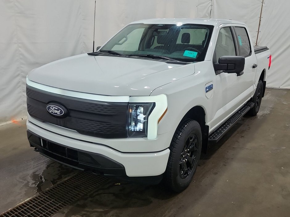 Ford F-150 Lightning XLT SuperCrew 4x4 Navigation 2025 à St-Jean-Sur-Richelieu, Québec