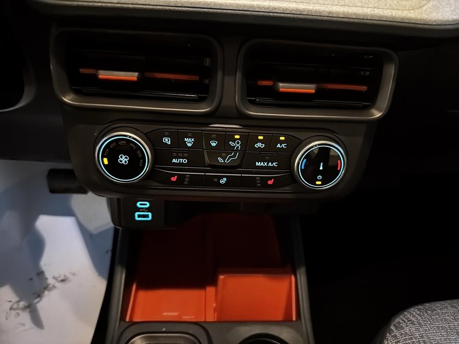 2024 Ford Maverick XLT  LUXE HYBRIDE SUPERCREW-13