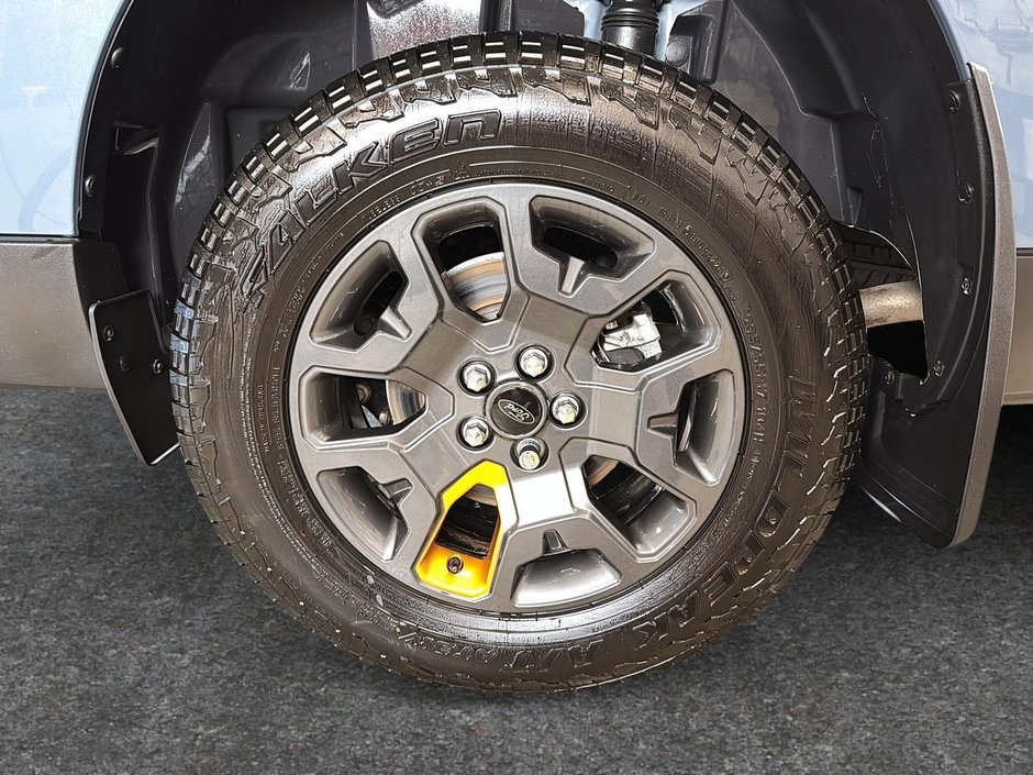 2024 Ford Maverick LARIAT TREMOR SUPERCREW AWD-6