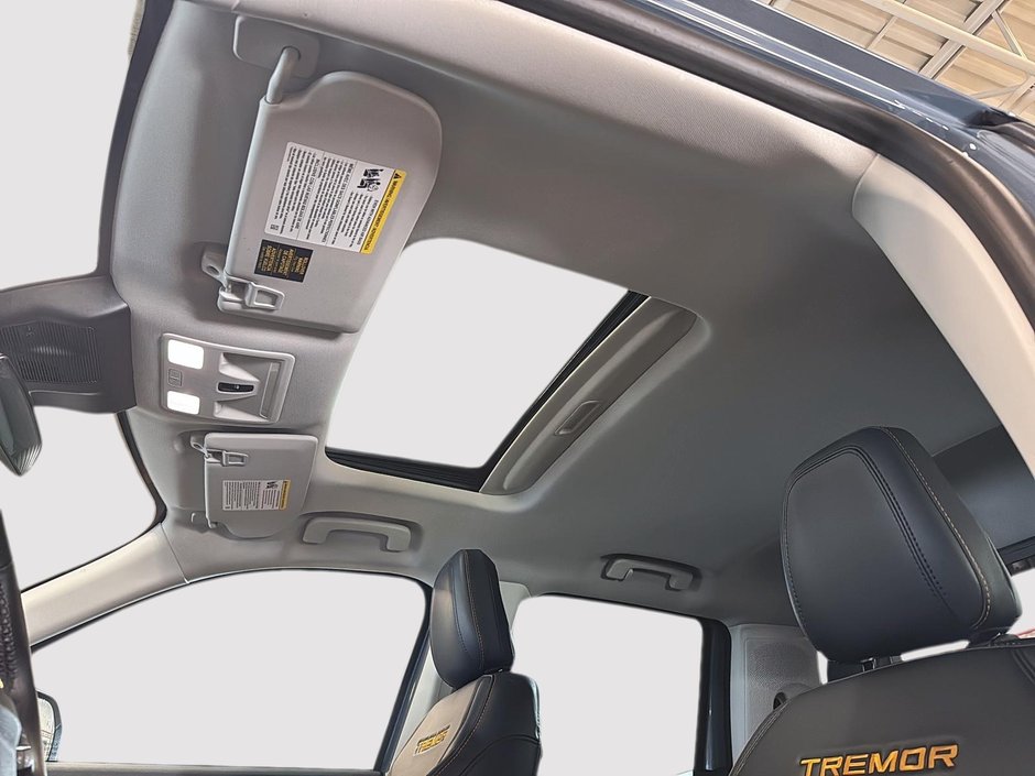 2024 Ford Maverick LARIAT TREMOR SUPERCREW AWD-17