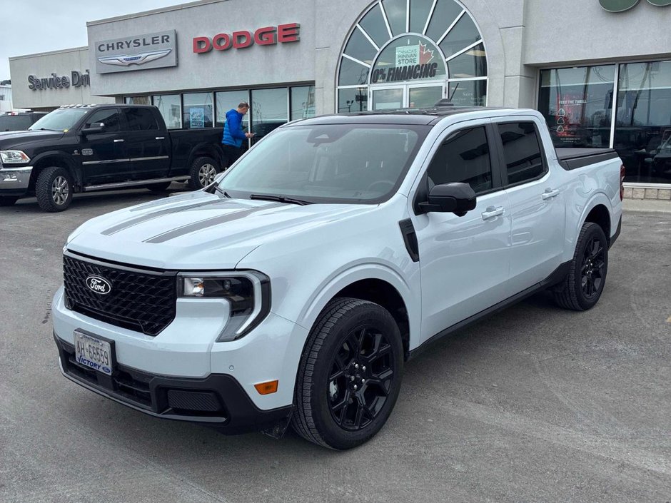 Ford Maverick LARIAT 2.5L HYBRIDE AWD APPARENCE NOIR 2025 à St-Jean-Sur-Richelieu, Québec