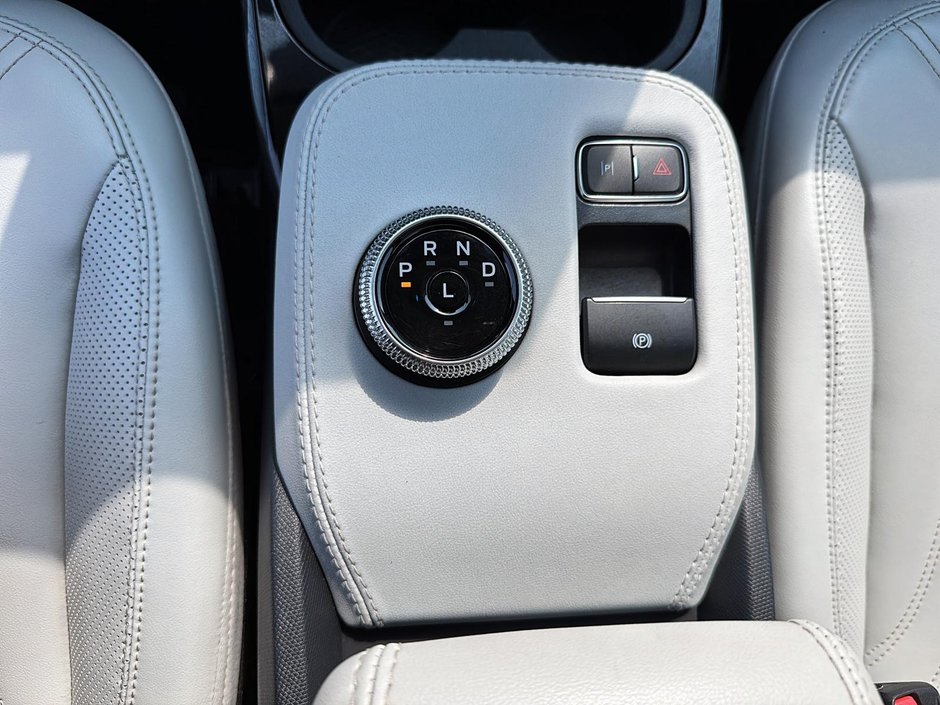2022 Ford Mustang Mach-E PREMIUM TOIT-PANORAMIQUE-14