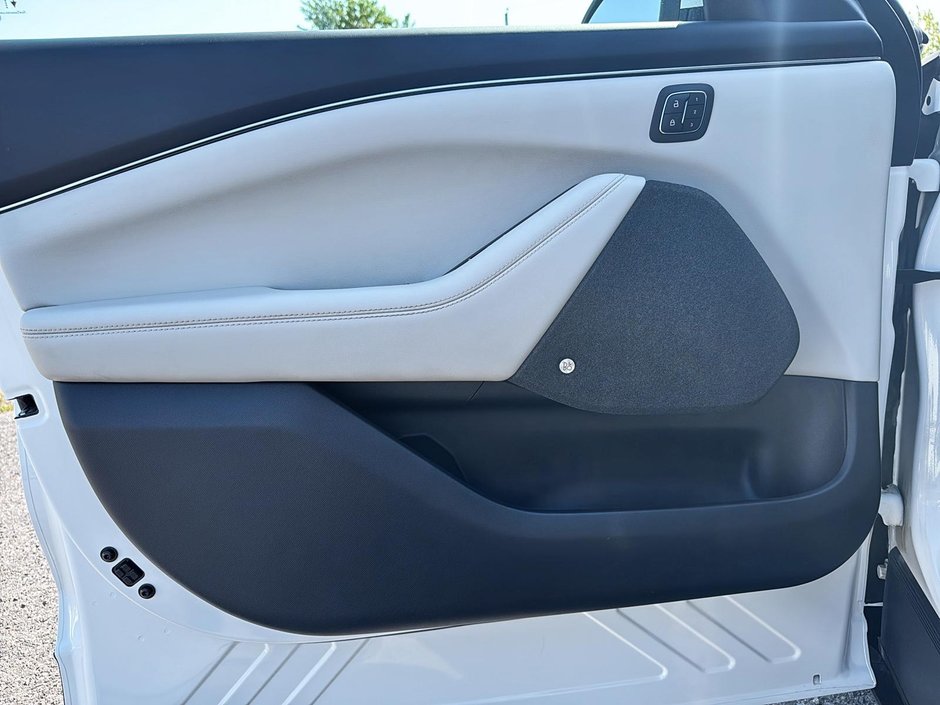 2022 Ford Mustang Mach-E PREMIUM TOIT-PANORAMIQUE-10