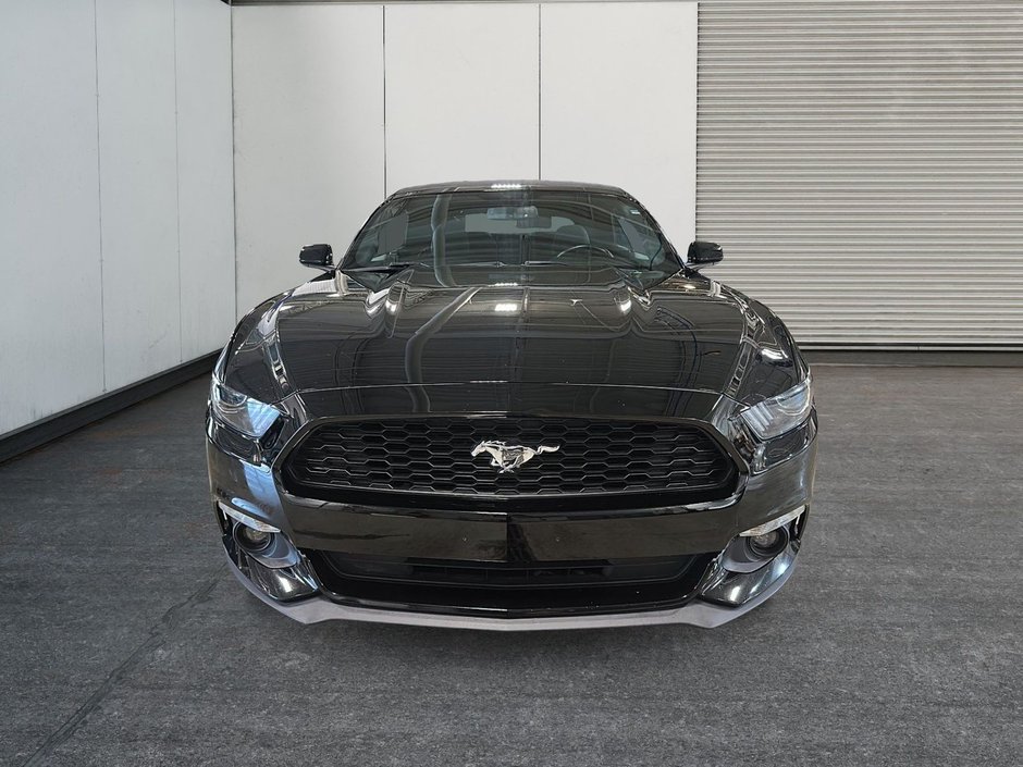 2017 Ford Mustang V6-1