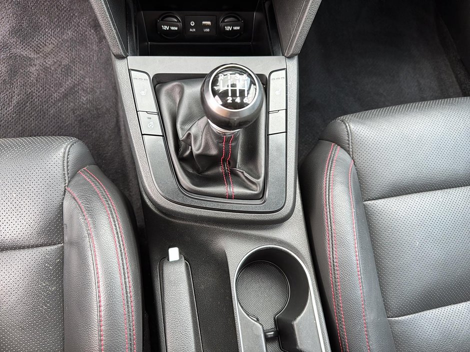 Hyundai Elantra Sport 2018-14