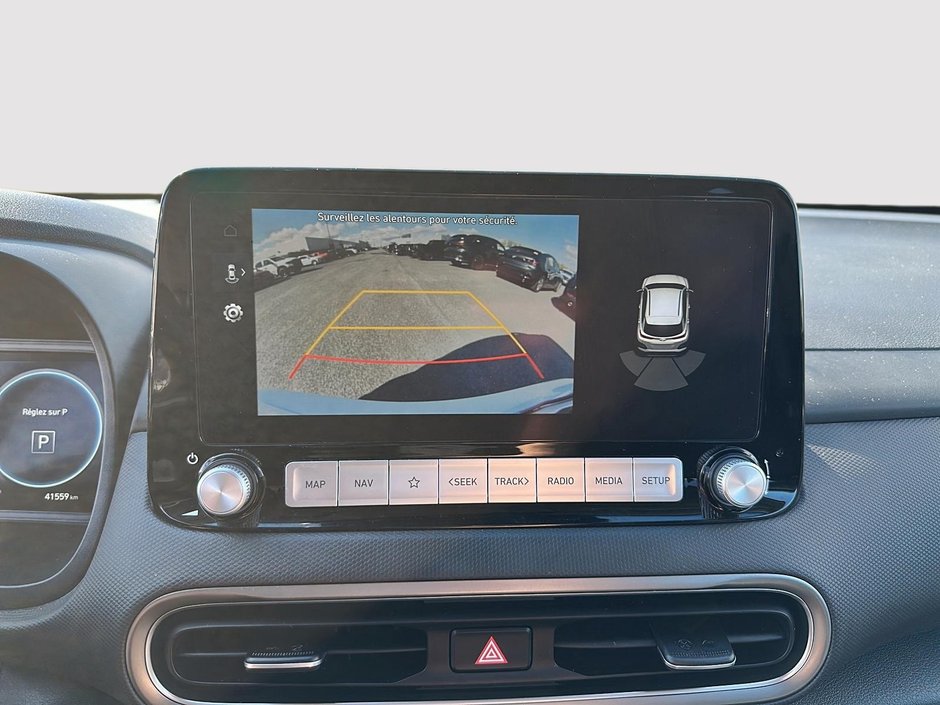 Hyundai Kona Electric Preferred 2023-15