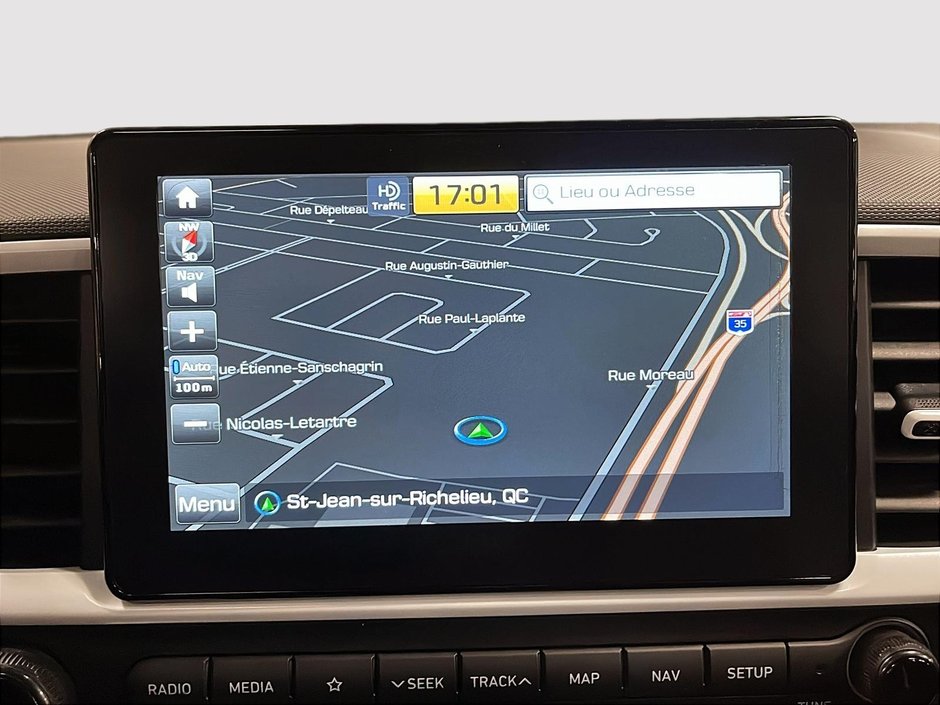 2020 Hyundai Venue Ultimate w/Black Interior-17